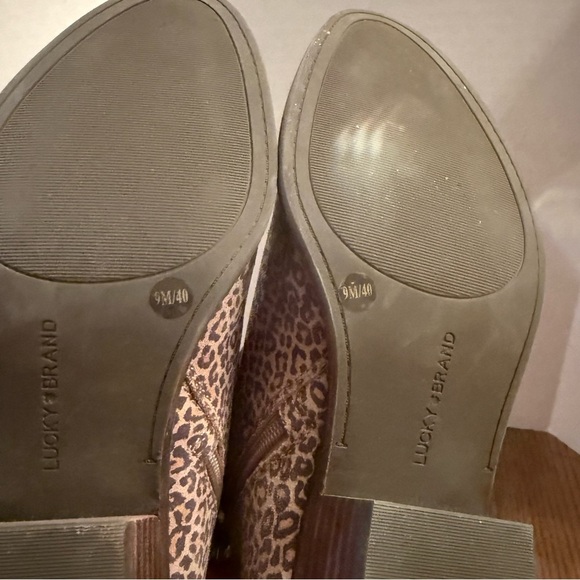 Lucky Brand Felisie Tassel Ankle Boots Size 9 Leopard Print Booties - Picture 5 of 7